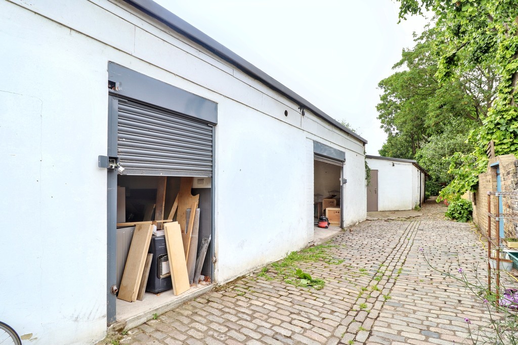 Images for Brooksby Mews, Islington, London EAID:c8d5f0ae42d594d169bca90f3b8b041a BID:1