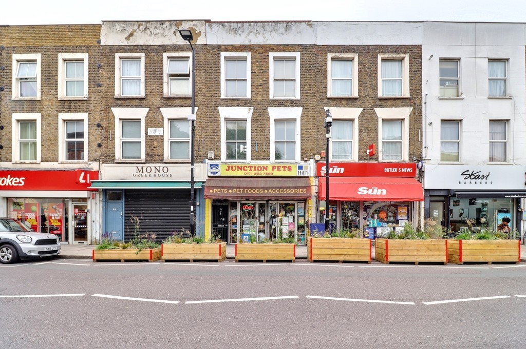 Images for Junction Road EAID:c8d5f0ae42d594d169bca90f3b8b041a BID:1