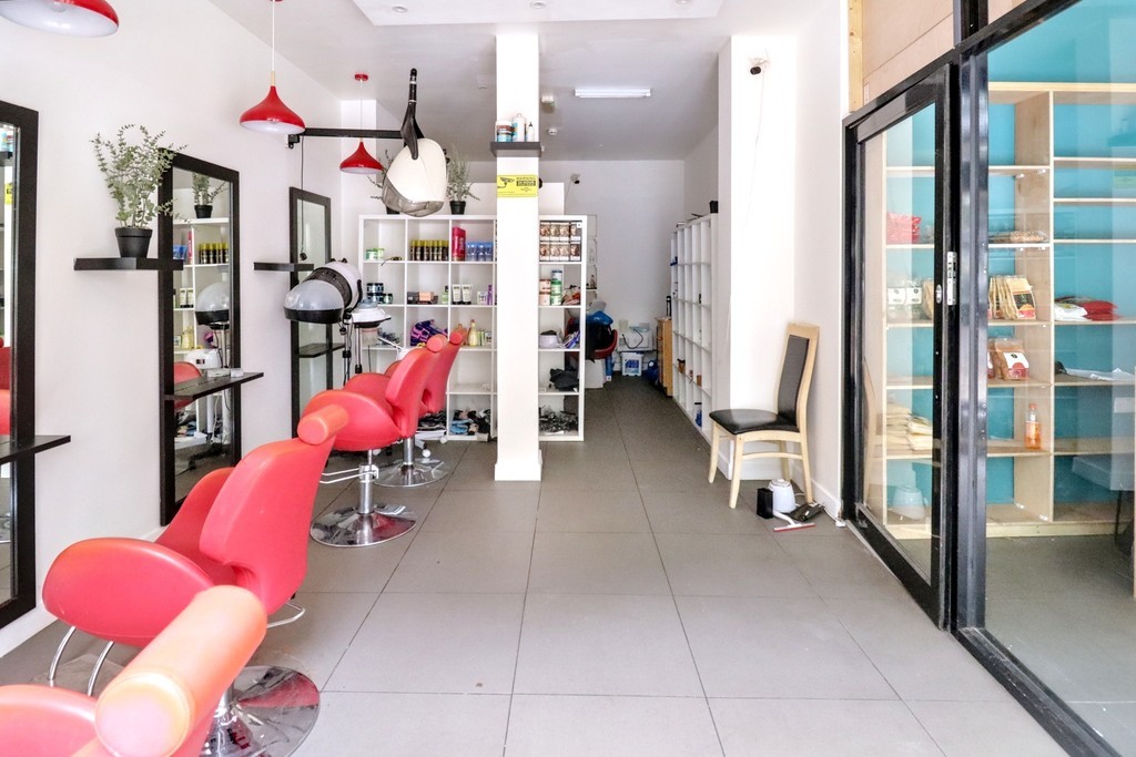 Images for South Tottenham, Haringey, London EAID:c8d5f0ae42d594d169bca90f3b8b041a BID:1