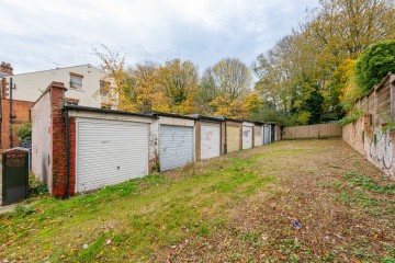 Muswell Hill, London - EAID:c8d5f0ae42d594d169bca90f3b8b041a, BID:1