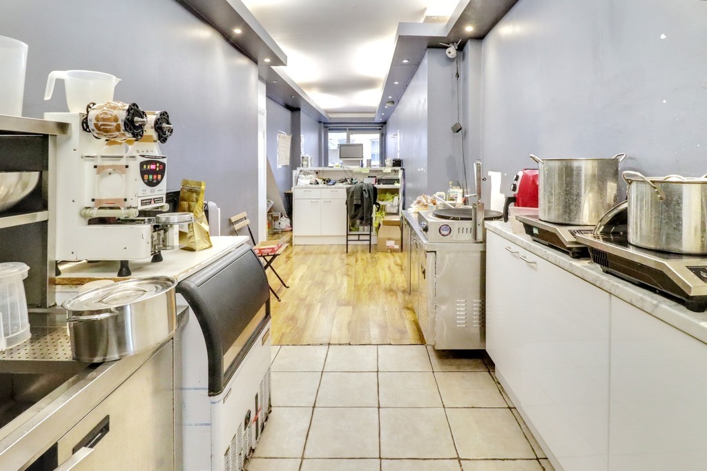 Images for Whitecross Street EAID:c8d5f0ae42d594d169bca90f3b8b041a BID:1