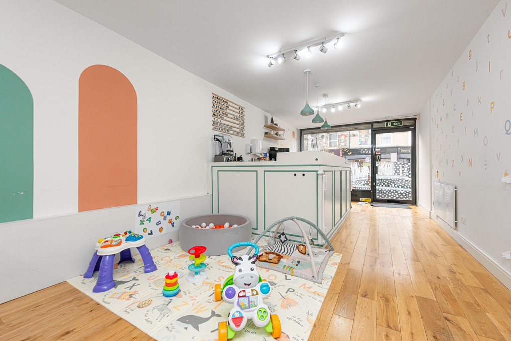 Images for Hornsey Road EAID:c8d5f0ae42d594d169bca90f3b8b041a BID:1