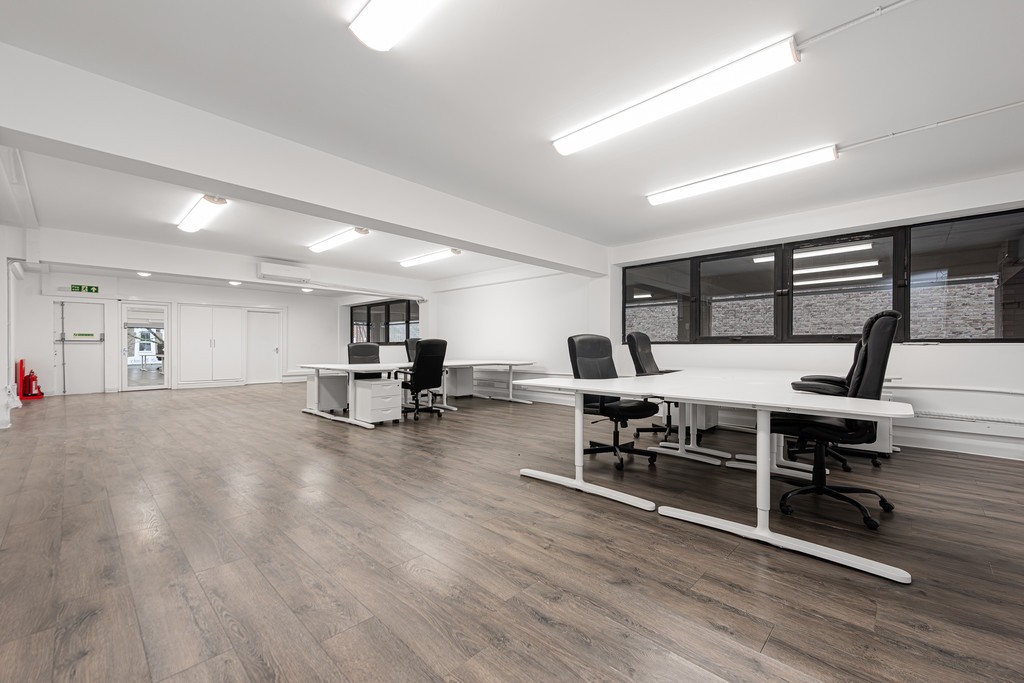 Images for Fonthill Road EAID:c8d5f0ae42d594d169bca90f3b8b041a BID:1