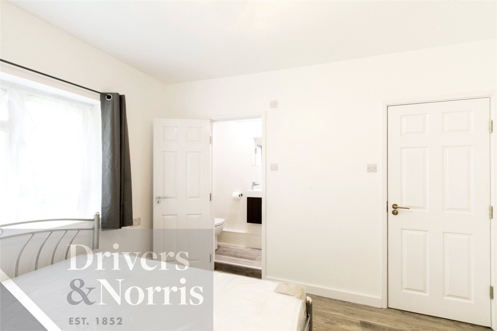 Images for Seven Sisters Road, Finsbury Park, London EAID:1045282125 BID:DAN