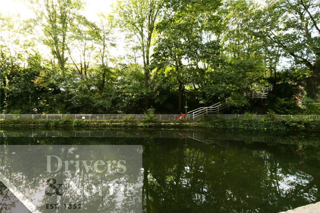 Images for Avebury Court, Islington, London EAID:1045282125 BID:DAN