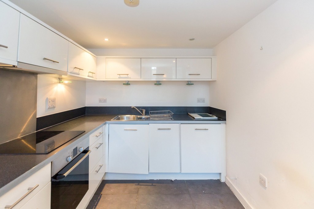 Images for Tollington Road, Holloway, London EAID:1045282125 BID:DAN