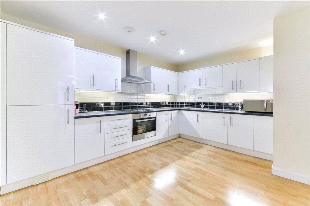 Images for London, Greater London EAID:1045282125 BID:DAN