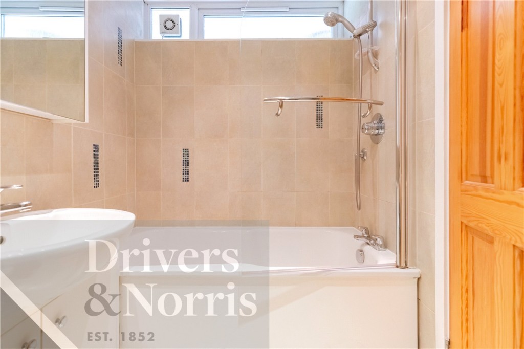 Images for Blenheim Court, Archway, London EAID:1045282125 BID:DAN