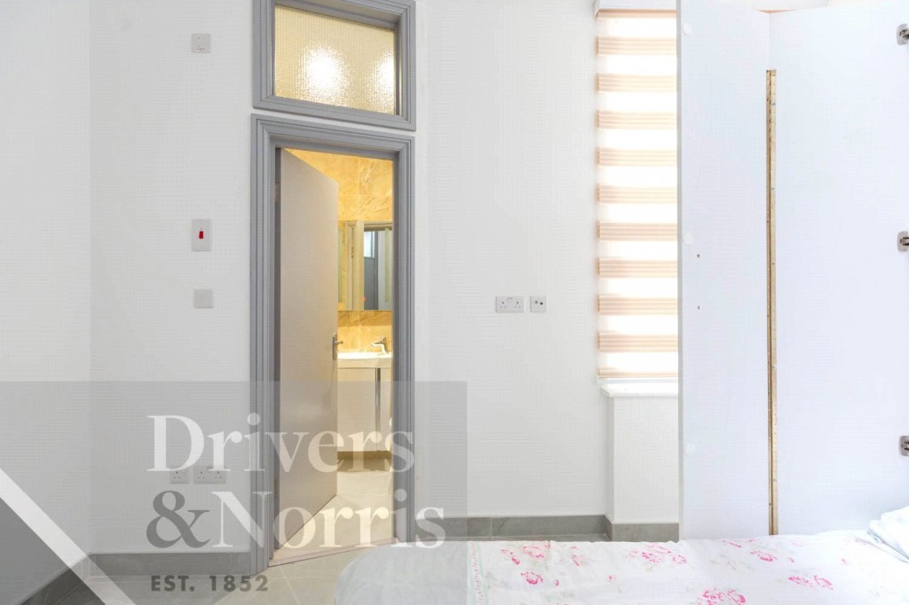 Images for Turnpike Lane, London EAID:1045282125 BID:FIN