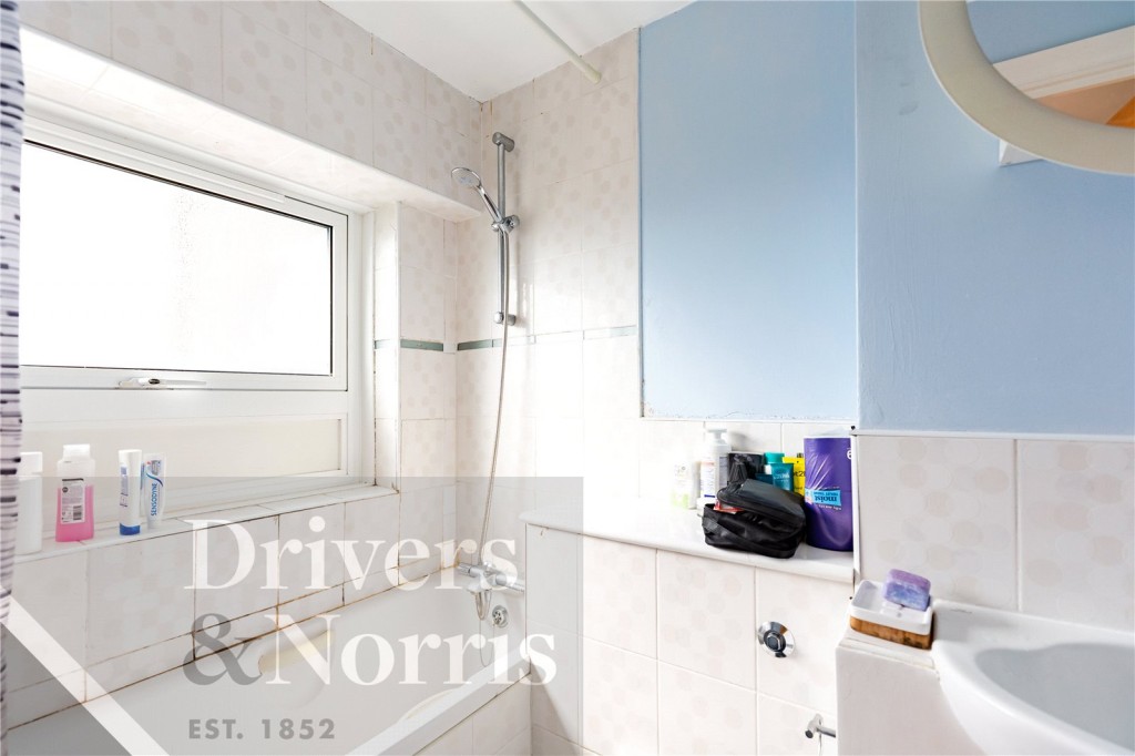 Images for Seven Sisters Road, Finsbury Park, London EAID:1045282125 BID:DAN