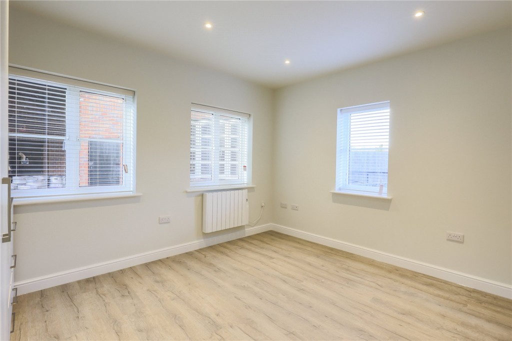 Images for Northwood Hills, Harrow EAID:1045282125 BID:DAN