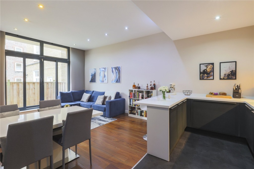 Images for Highgate Road, Highgate, London EAID:1045282125 BID:DAN