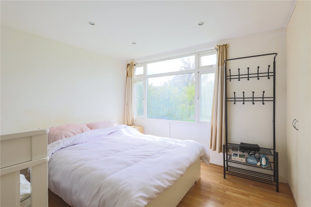 Images for Park Farm Close, East Finchley, London EAID:1045282125 BID:DAN