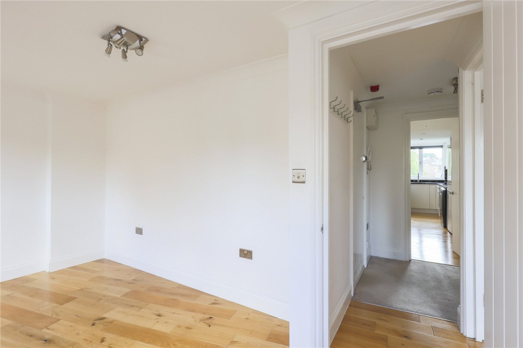 Images for Highbury, London EAID:1045282125 BID:DAN