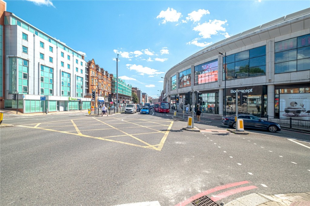 Images for Finchley Road, South Hampstead, London EAID:1045282125 BID:DAN