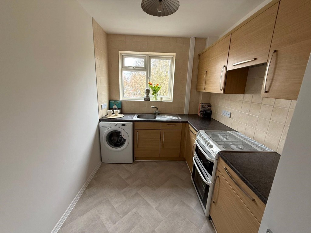 Images for Holloway EAID:1045282125 BID:DAN