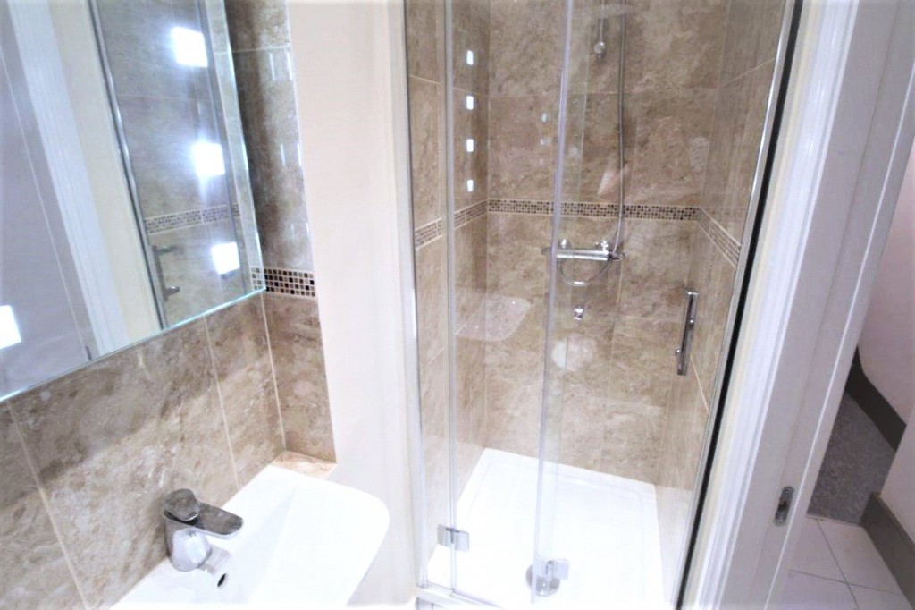 Images for West Brompton, Fulham, London EAID:1045282125 BID:FIN