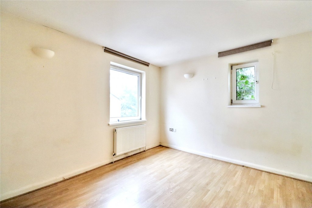 Images for Archway Road, Archway EAID:1045282125 BID:DAN