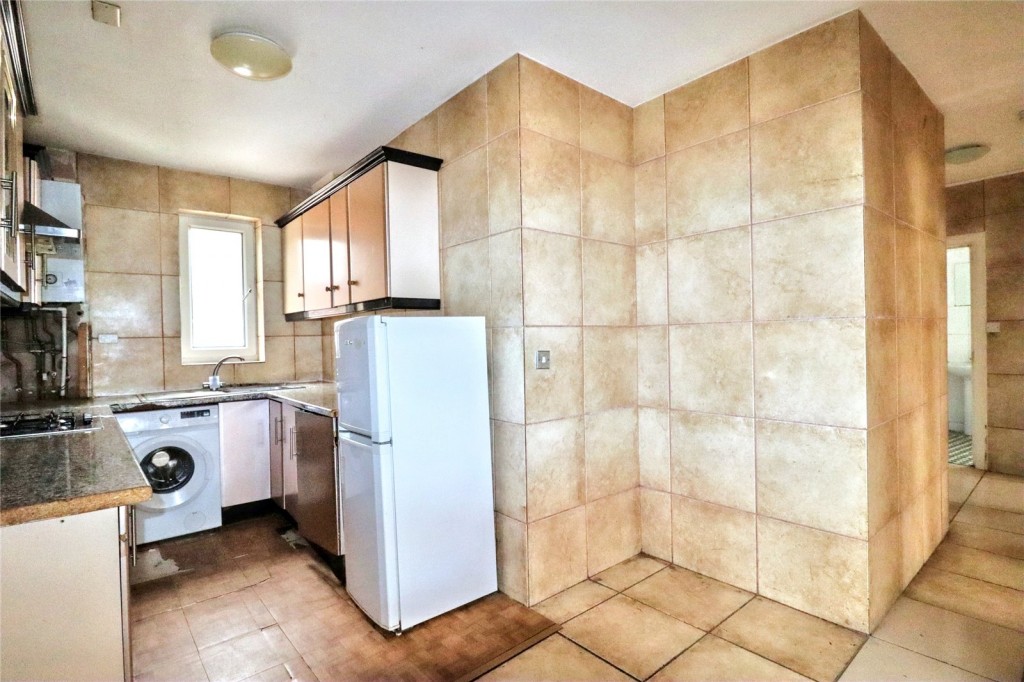 Images for Archway Road, Archway EAID:1045282125 BID:DAN