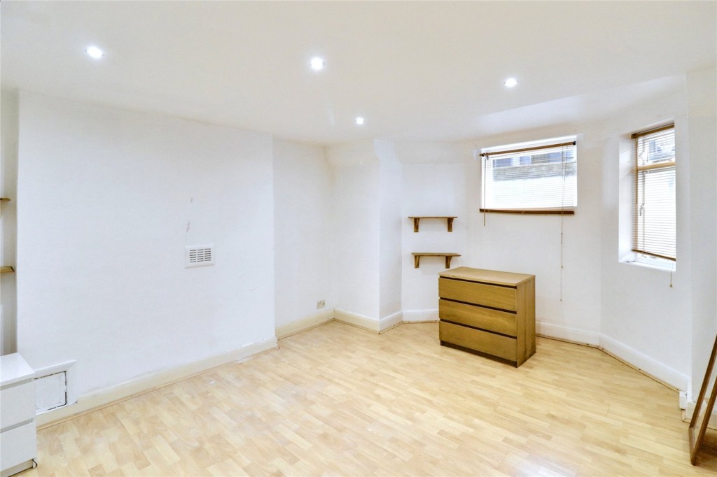 Images for Highgate EAID:1045282125 BID:DAN