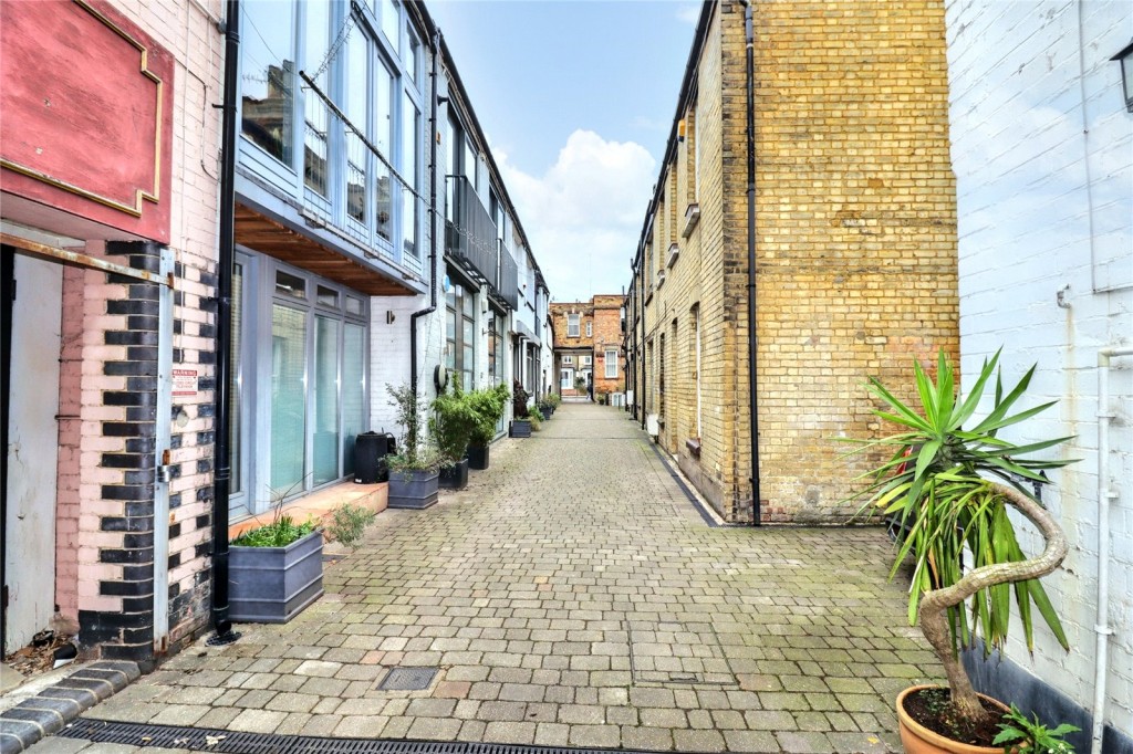 Images for Blackstock Mews, London EAID:1045282125 BID:DAN