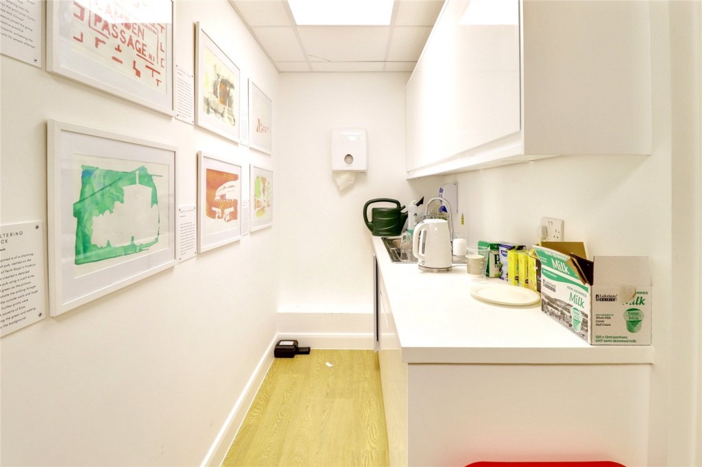 Images for 9 & 10, Blenheim Court Brewery Road, London EAID:1045282125 BID:DAN