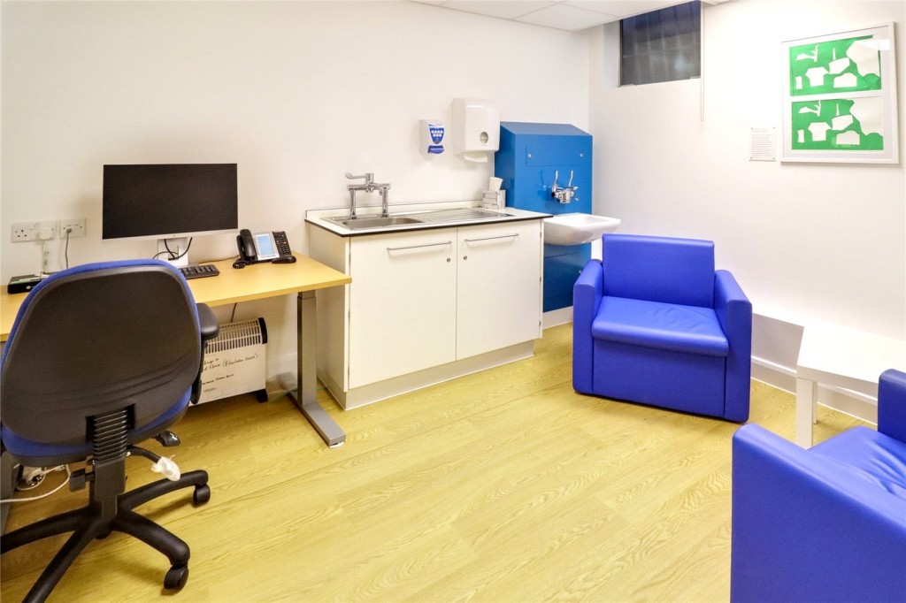 Images for 9 & 10, Blenheim Court Brewery Road, London EAID:1045282125 BID:DAN