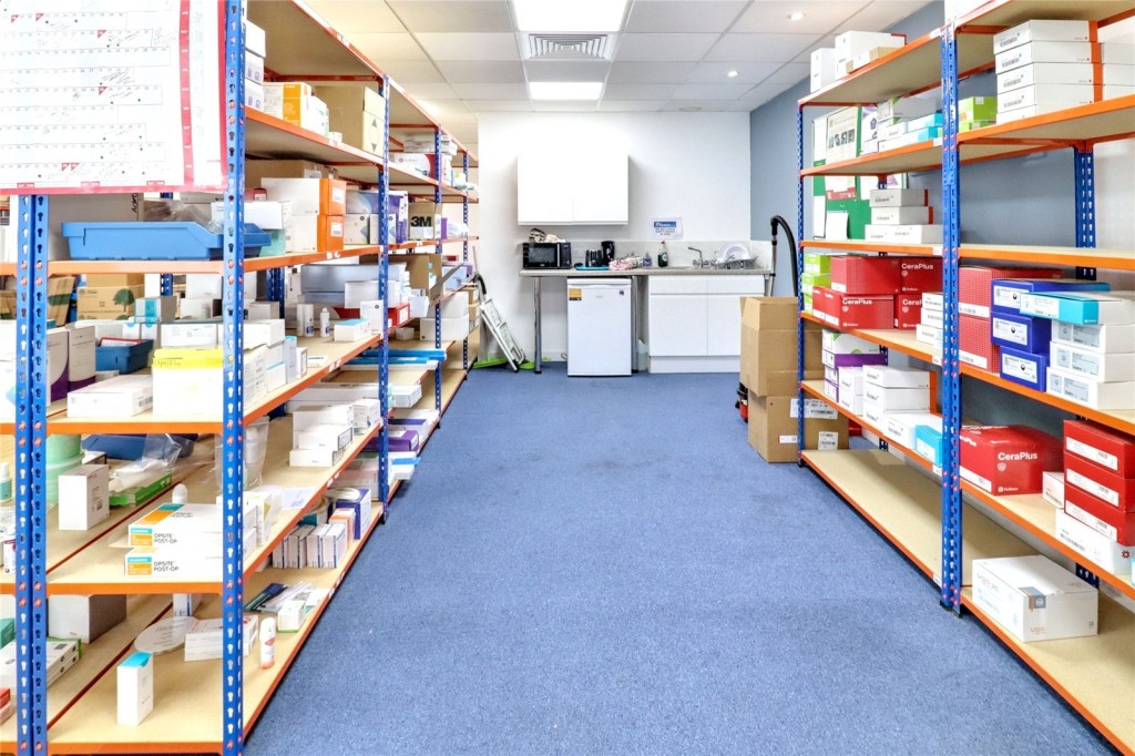 Images for 9 & 10, Blenheim Court Brewery Road, London EAID:1045282125 BID:DAN