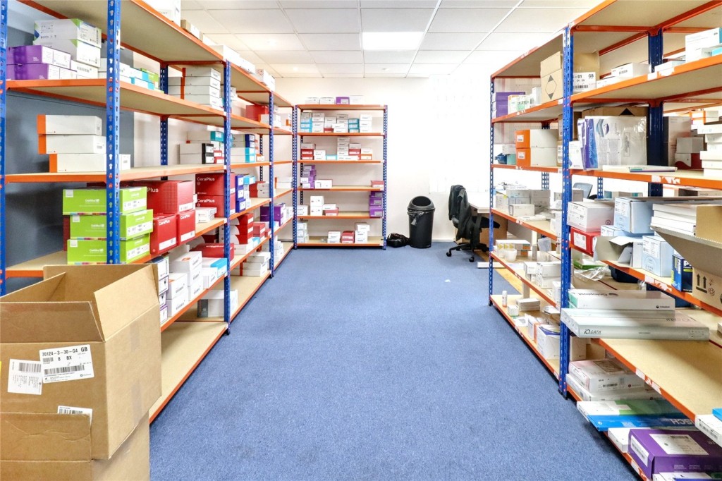 Images for 9 & 10, Blenheim Court Brewery Road, London EAID:1045282125 BID:DAN