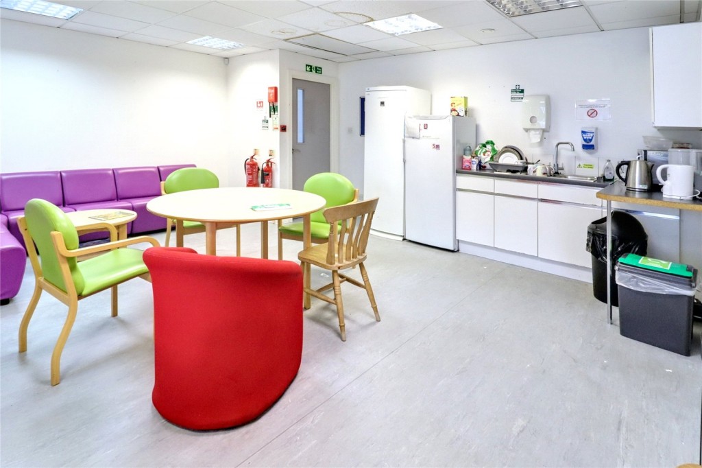 Images for 9 & 10, Blenheim Court Brewery Road, London EAID:1045282125 BID:DAN