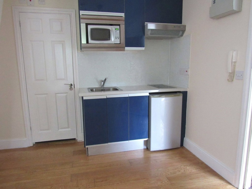 Images for Finchley Central, London EAID:1045282125 BID:FIN