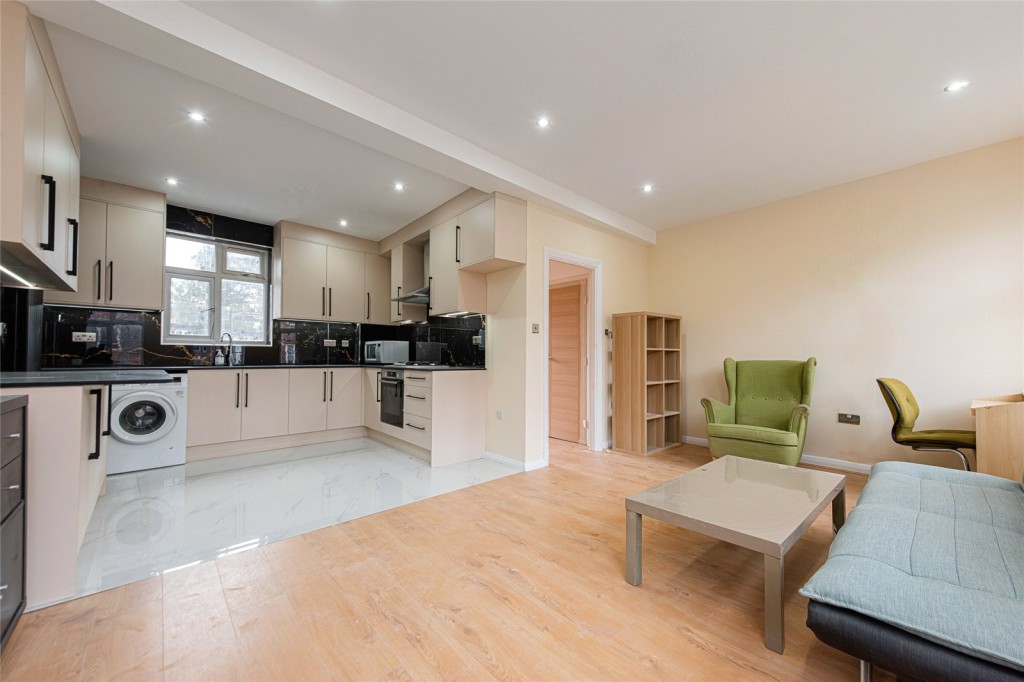 Images for Crown Lane, Southgate, London EAID:1045282125 BID:DAN