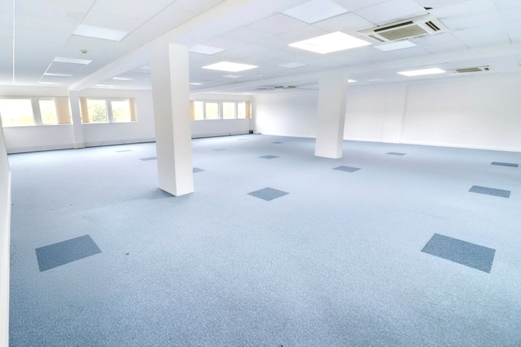 Images for Queens Road, Barnet, London EAID:1045282125 BID:DAN