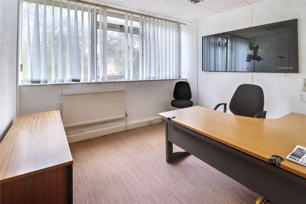 Images for Queens Road, Barnet, London EAID:1045282125 BID:DAN