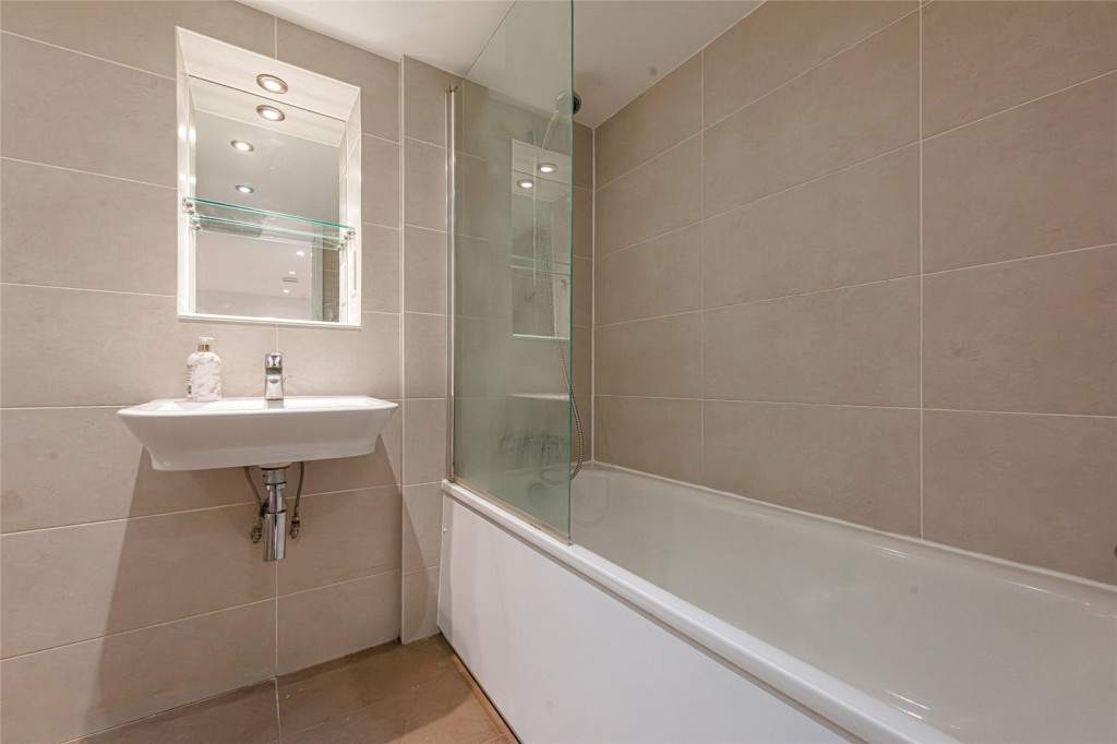 Images for Holbrook Road, Stratford, London EAID:1045282125 BID:DAN