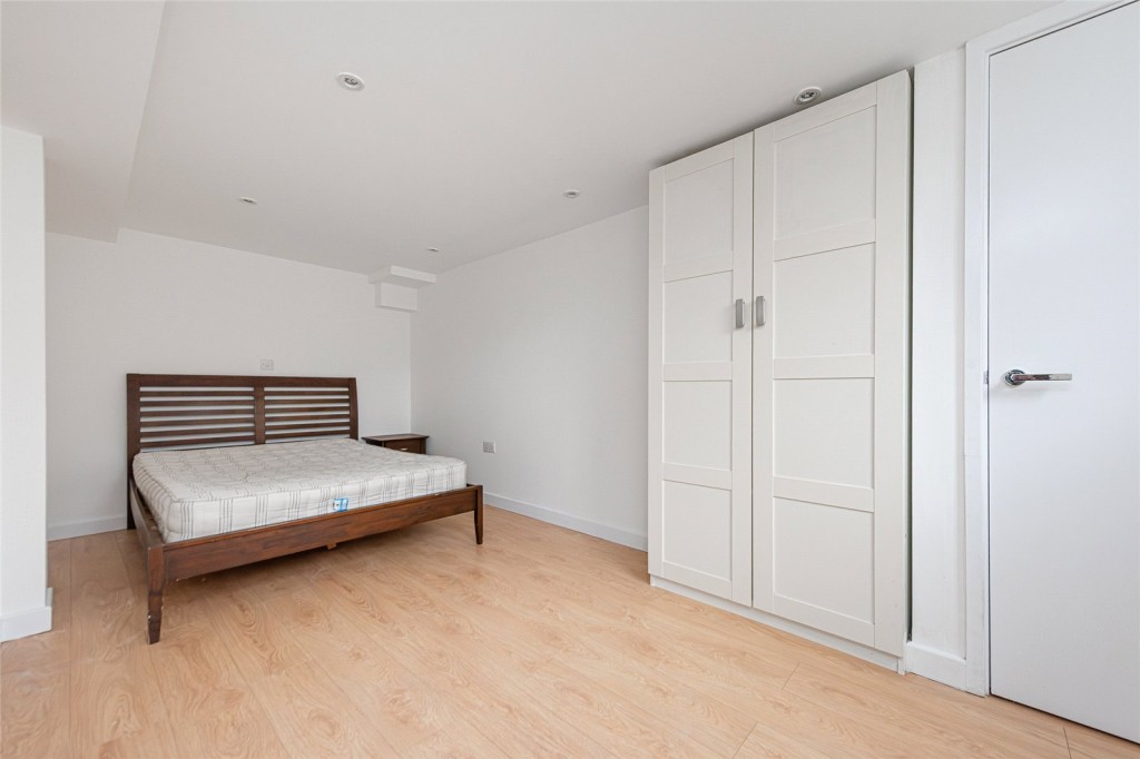 Images for Holbrook Road, Stratford, London EAID:1045282125 BID:DAN