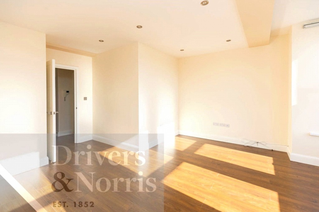 Images for Westbury Avenue, Turnpike Lane, London EAID:1045282125 BID:CRE