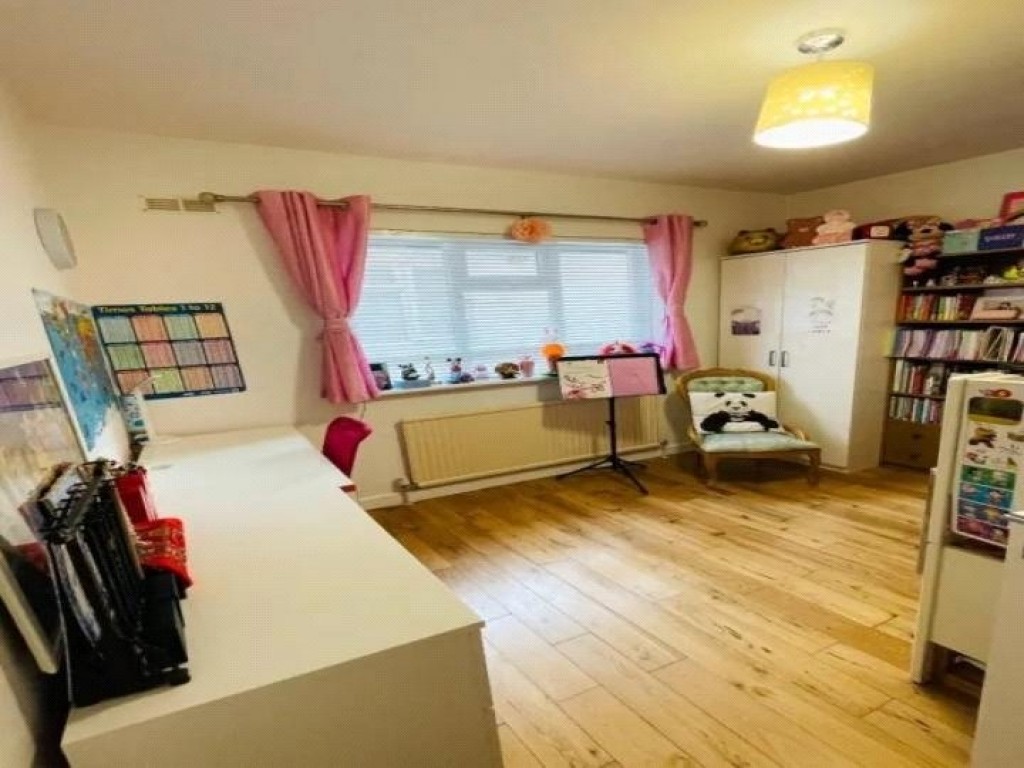 Images for High Barnet, London EAID:1045282125 BID:FIN