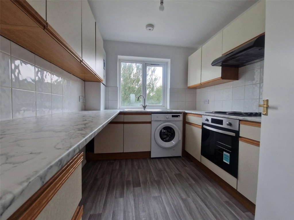 Images for Cockfosters, Barnet, London EAID:1045282125 BID:FIN