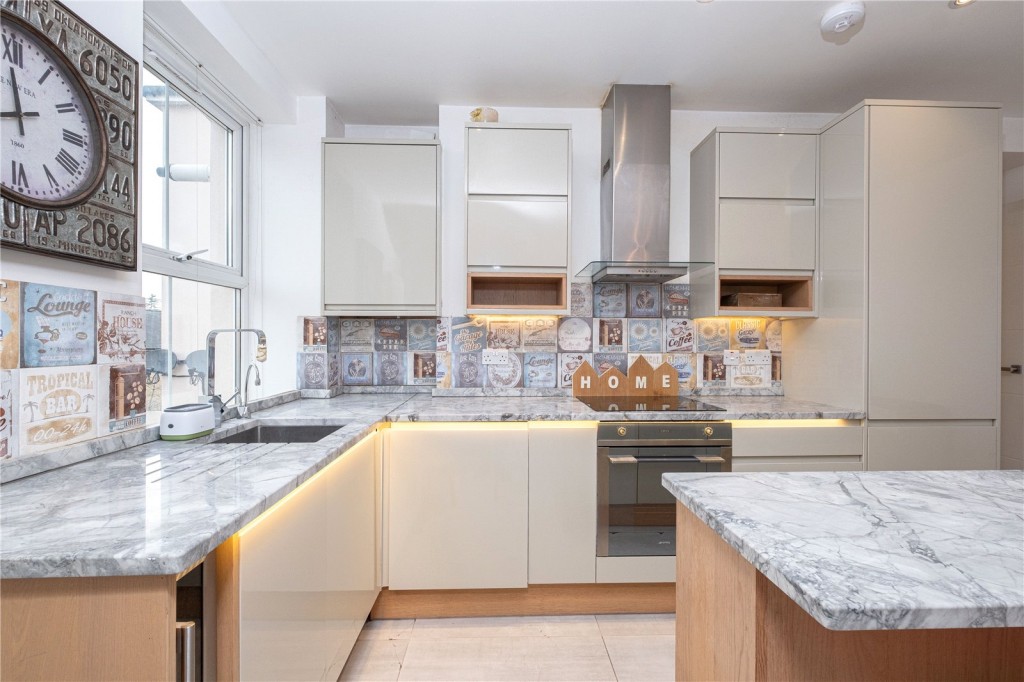 Images for High Street, Willesden, London EAID:1045282125 BID:FIN