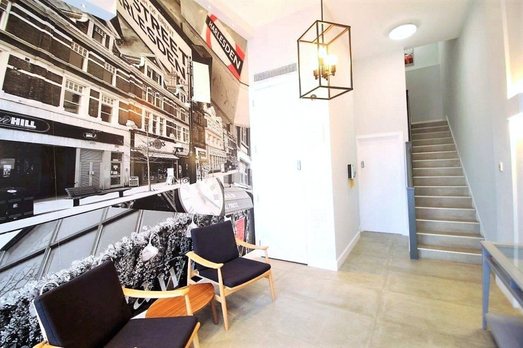 Images for High Street, Willesden, London EAID:1045282125 BID:FIN