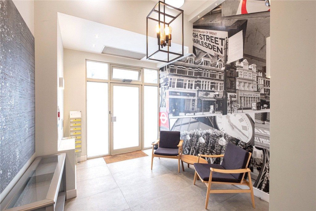 Images for High Street, Willesden, London EAID:1045282125 BID:FIN