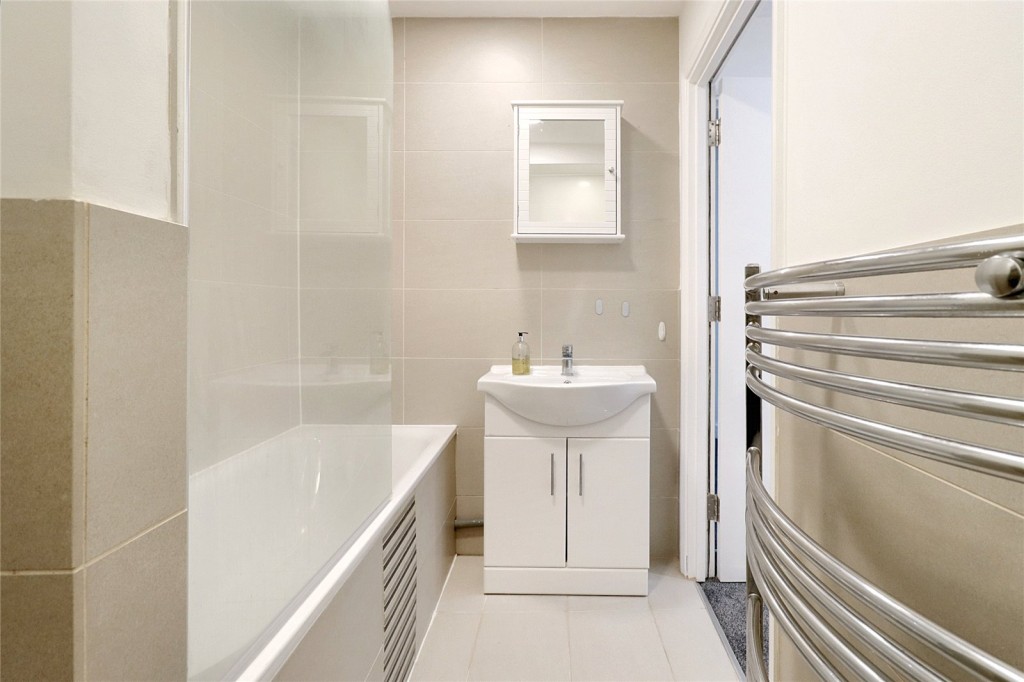 Images for Highbury, London EAID:1045282125 BID:DAN