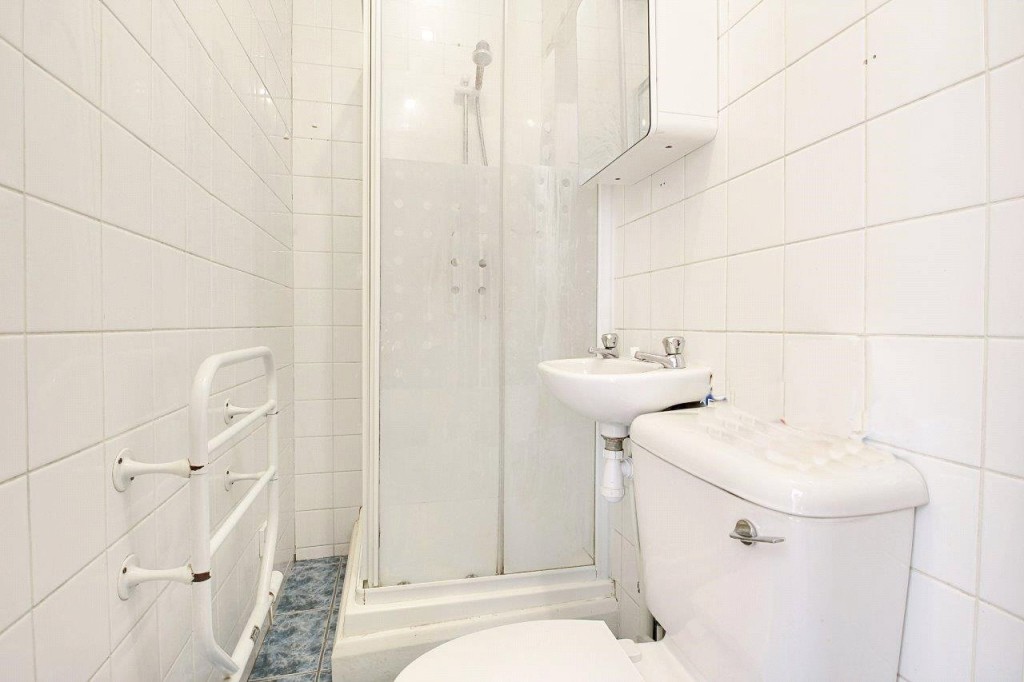 Images for Winchmore Hill, London EAID:1045282125 BID:FIN