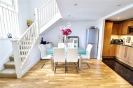 Images for East Wing, New Southgate, London