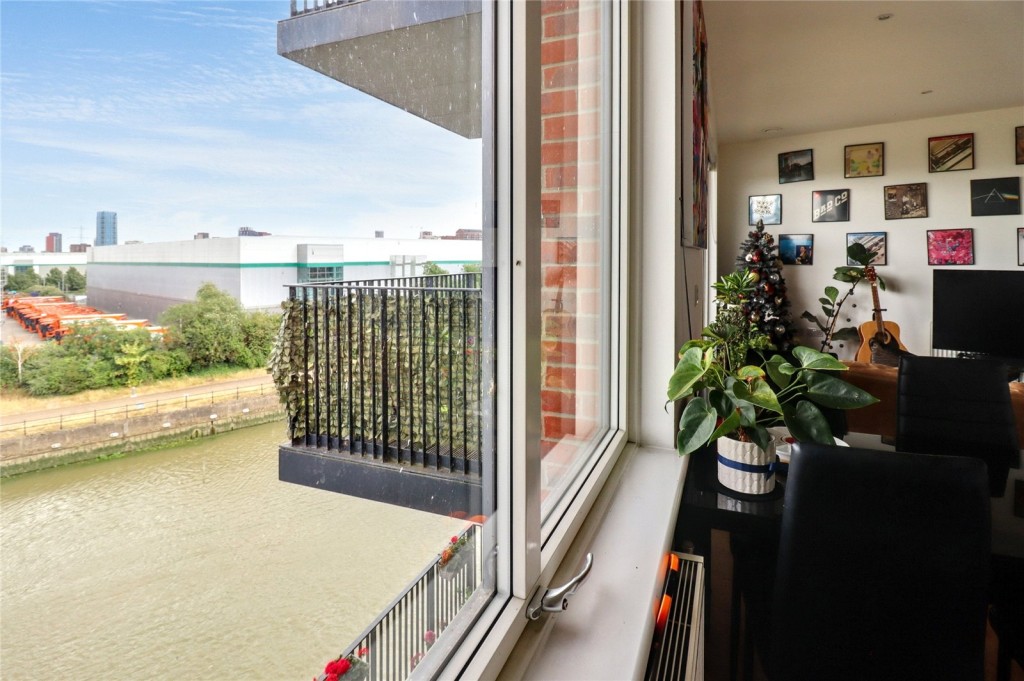 Images for Navigation Road, Bow EAID:1045282125 BID:DAN