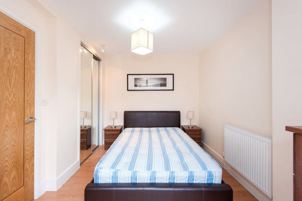 Images for Whitechapel High Street, Aldgate East EAID:1045282125 BID:DAN