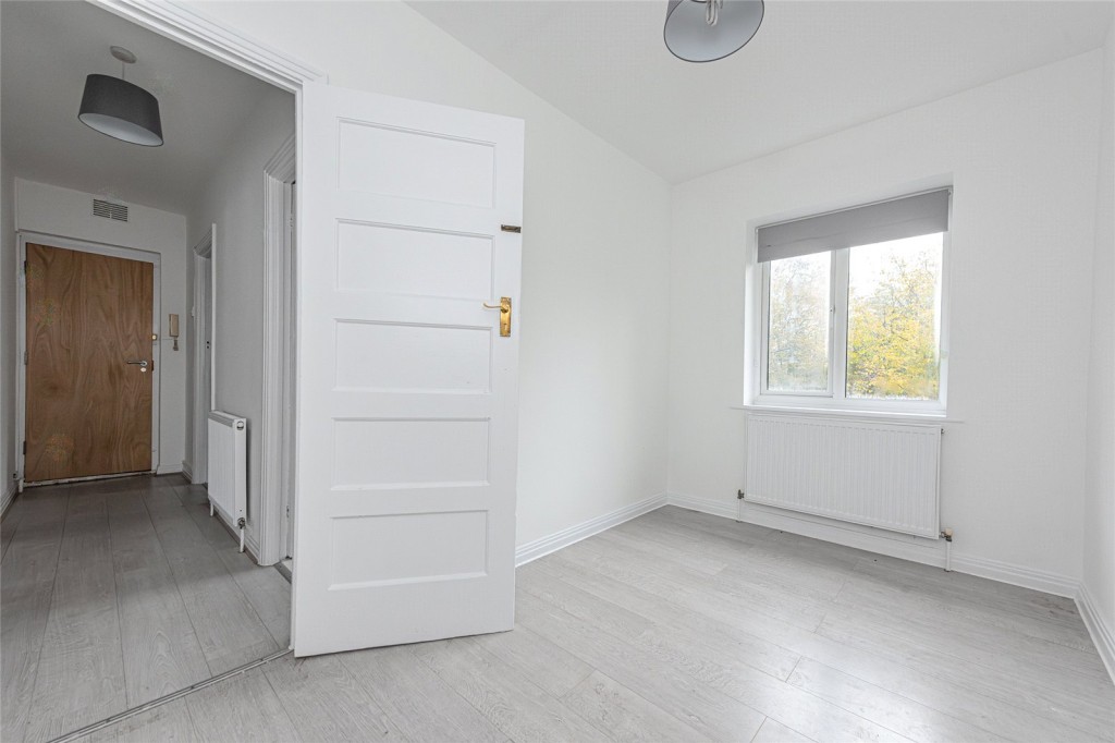 Images for York Way, Whetstone EAID:1045282125 BID:FIN