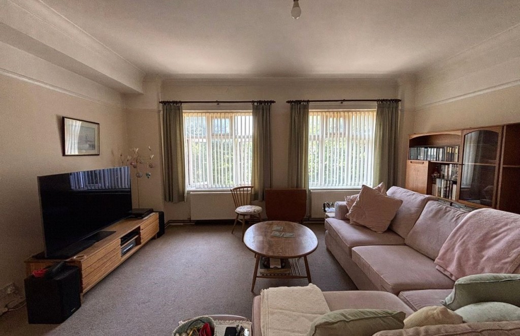 Images for Bournemouth, Dorset EAID:1045282125 BID:FIN