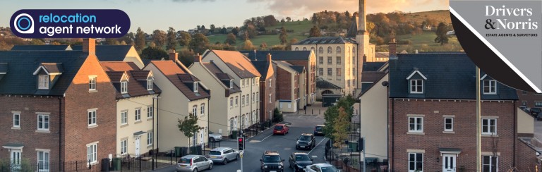 Annual house price growth at 4.1% in March: UK HPI